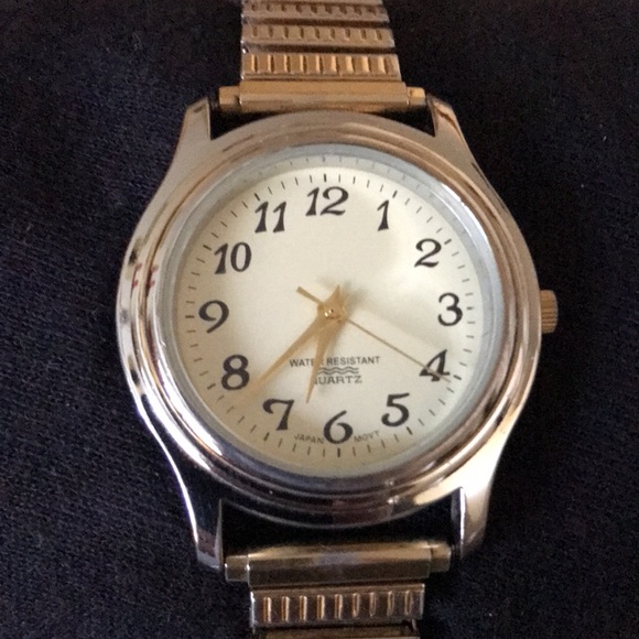 MENS WATCH - Picture 1 of 5
